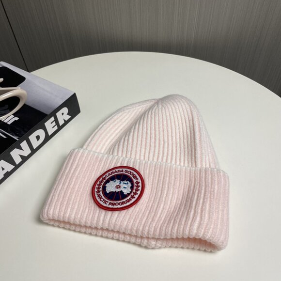 Canada Goose Knit Hat - Picture 4 of 7